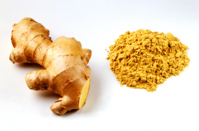Ginger root and ginger powder 